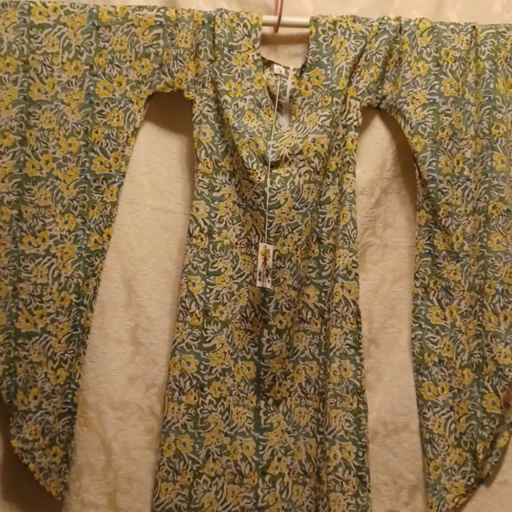 New Crop Clothing dress